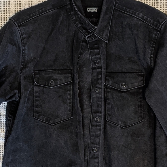 Levi's denim jacket - Picture 3 of 3